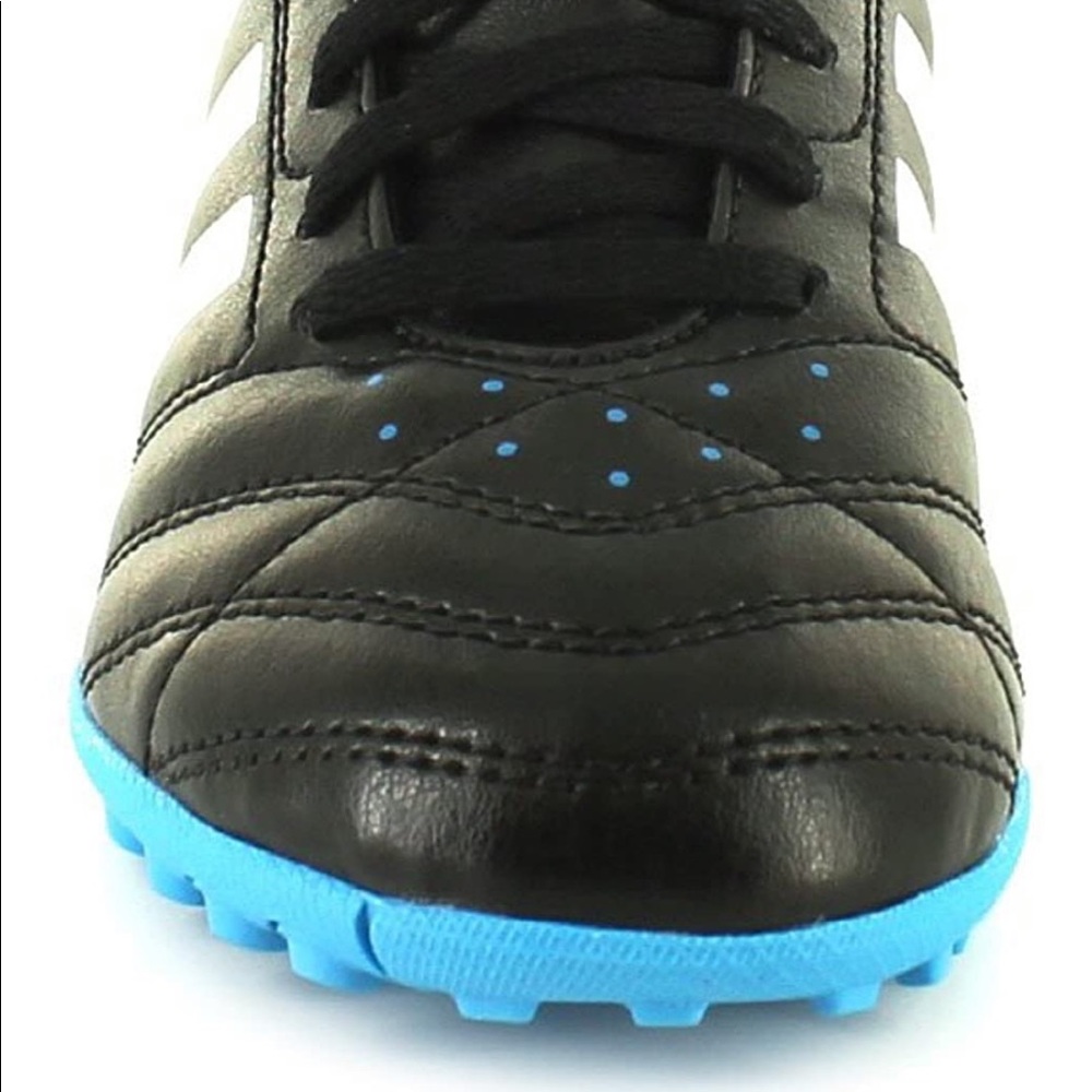 adidas goletto vii 7.5.  Black, White, Blue